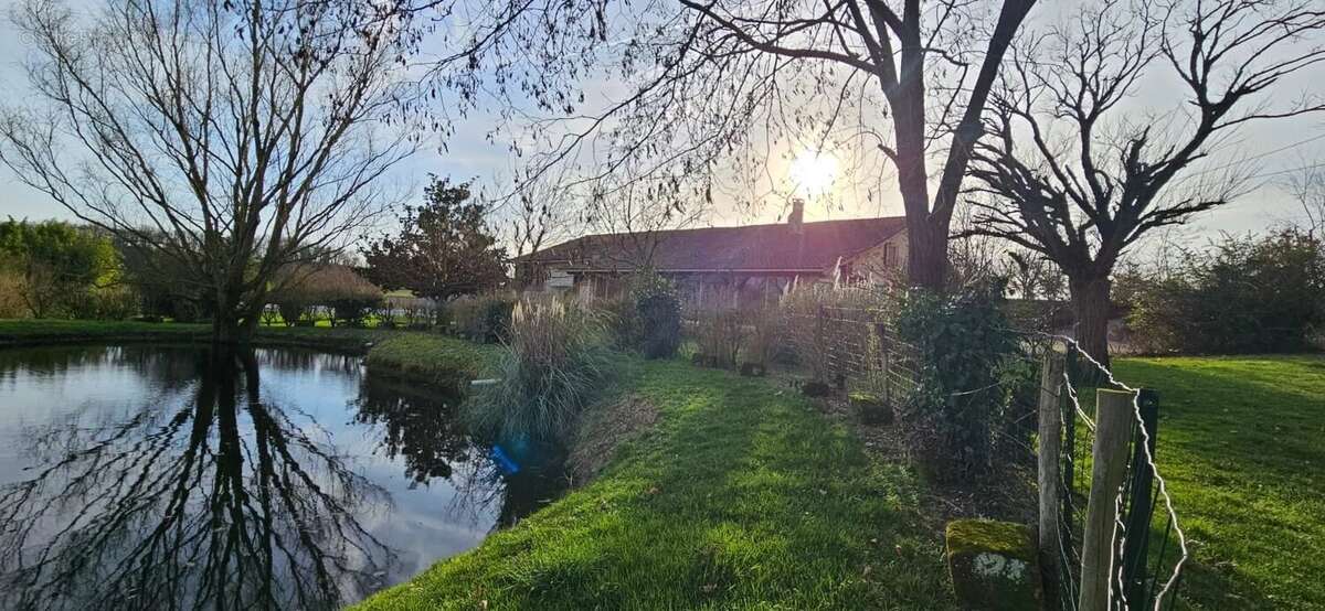 Maison à SAINT-PARDOUX-ISAAC