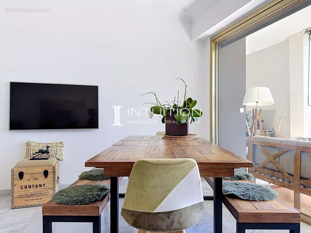 Cannes - Bénéfiat : Appartement 4 pièces traversant avec terrasses - photo 5