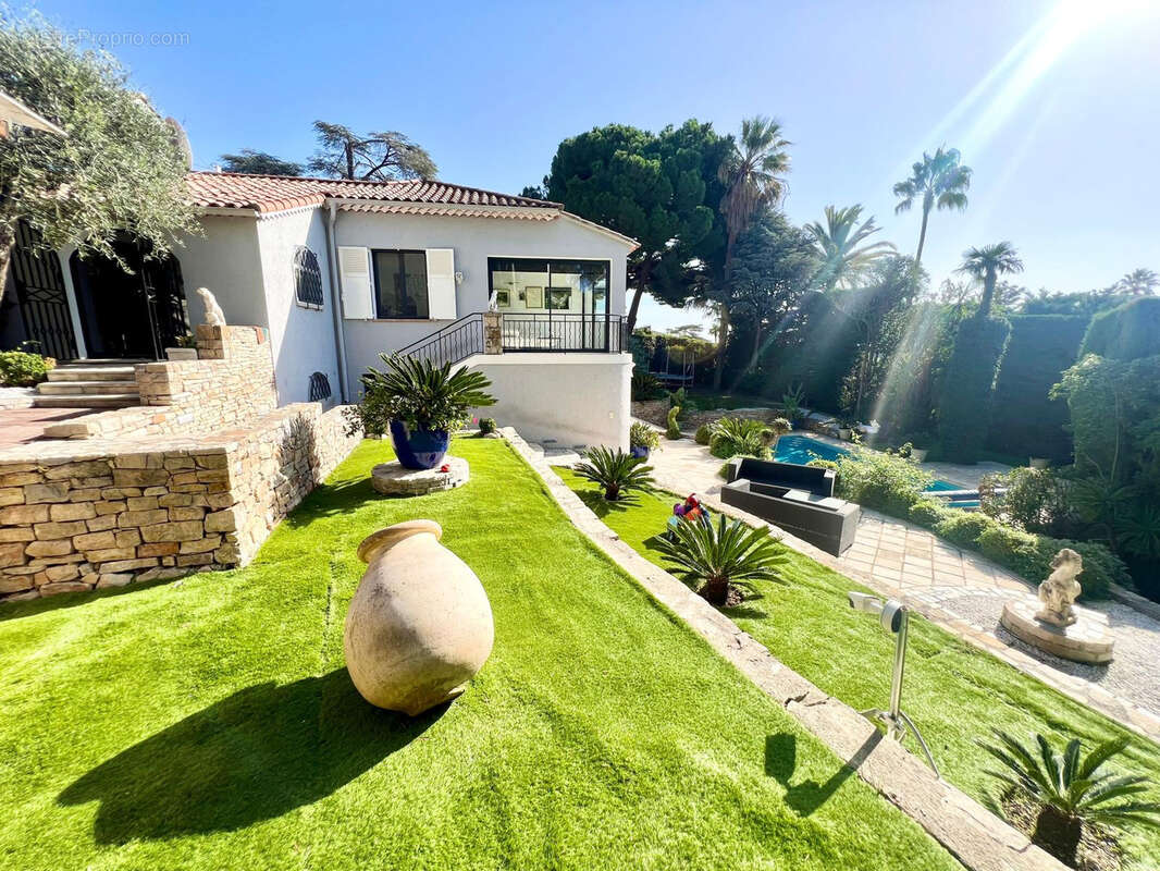 Cannes basse californie villa t6 individuelle 405m2vue mer calme,  piscine terrain 1800m2 garage - photo 7