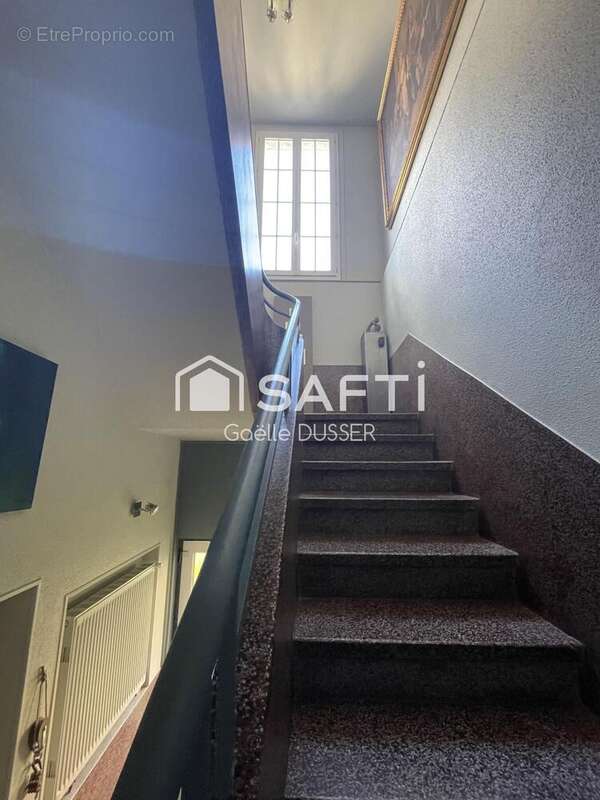 Photo 2 - Maison à MONTLUCON