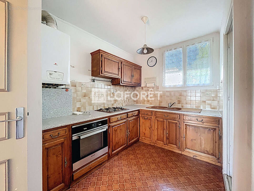 Appartement à LA VALETTE-DU-VAR