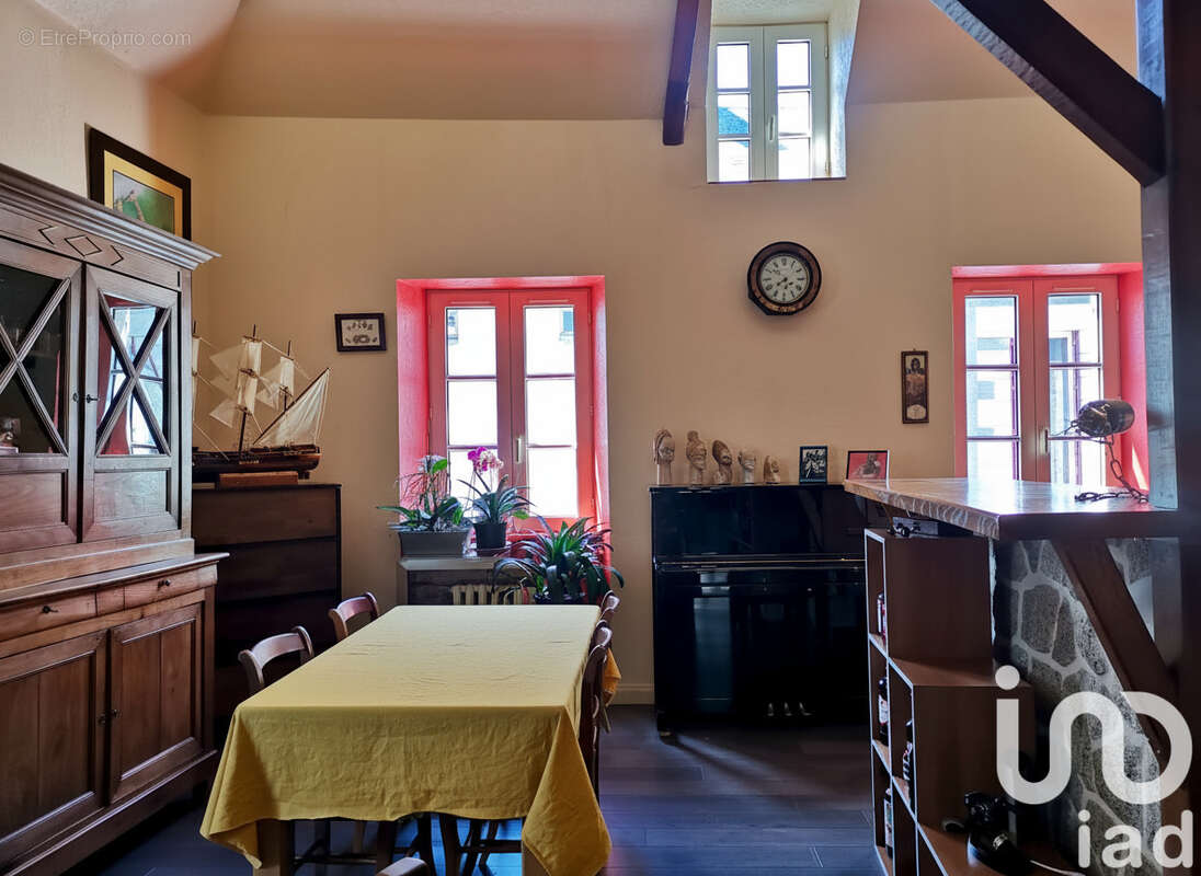 Photo 3 - Maison à PEYRELEVADE