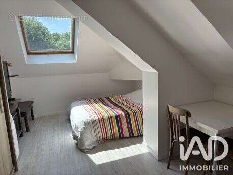 Appartement 104 m² à Monchy-Humieres  - photo 3