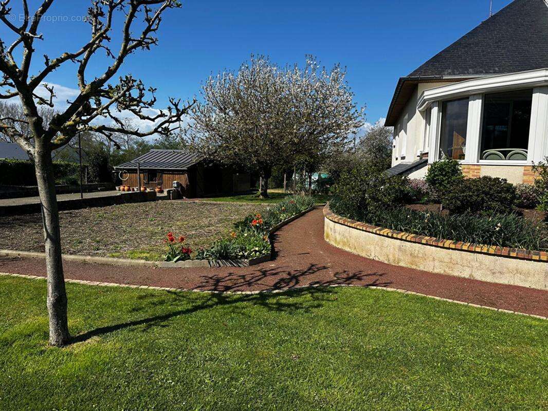 Maison à BONCHAMP-LES-LAVAL