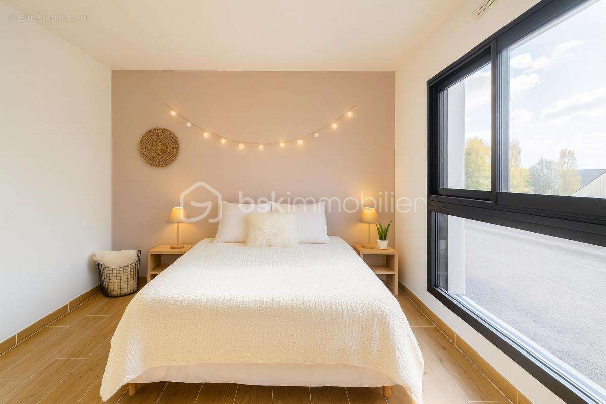 Maison à LA CHAPELLE-DES-FOUGERETZ