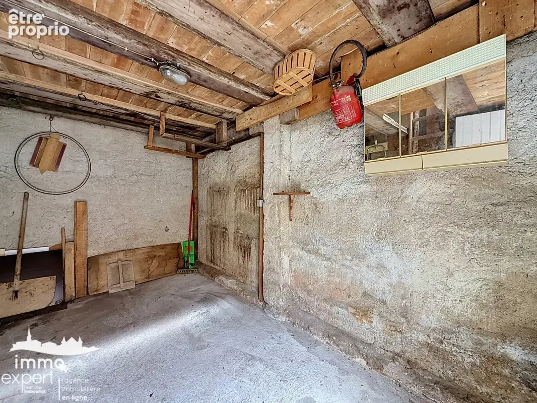 Maison de cité à rénover avec jardin et garage   Mirecourt - photo 9