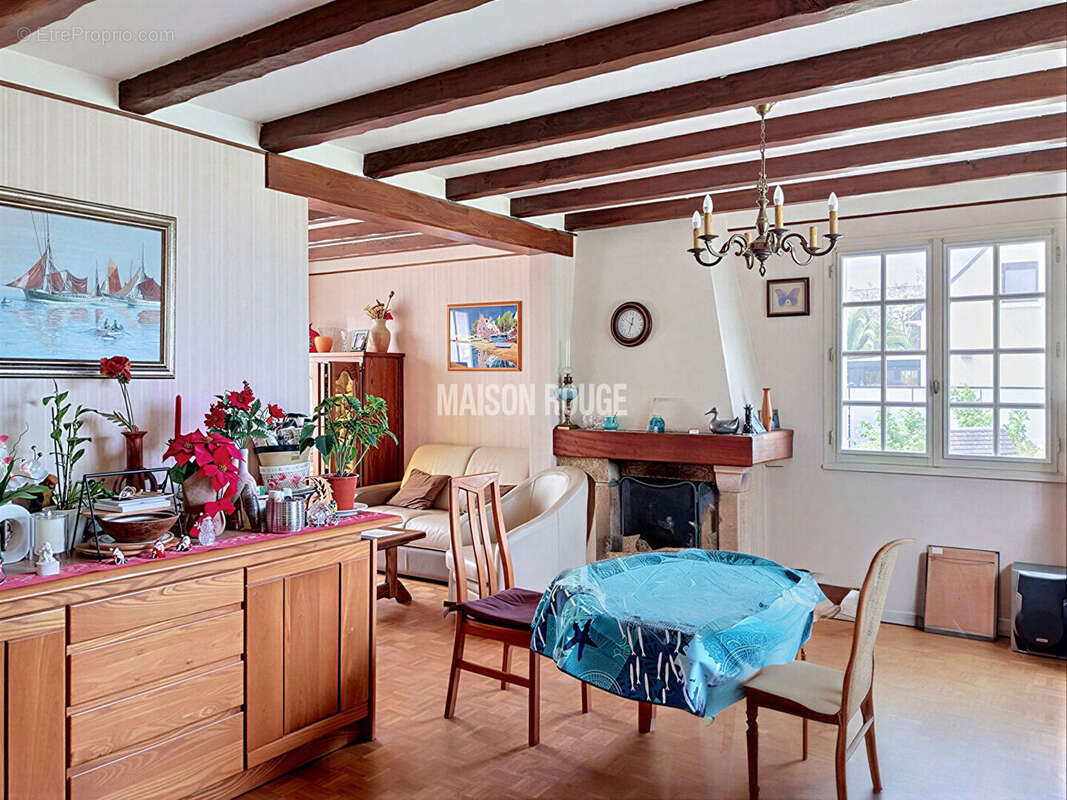 Maison à vendre à Plouha , 4 chambres, proche plage avec gîte indépendant, jardin et potentiel locatif - photo 4