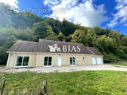 Maison à LE MESNIL-SOUS-JUMIEGES