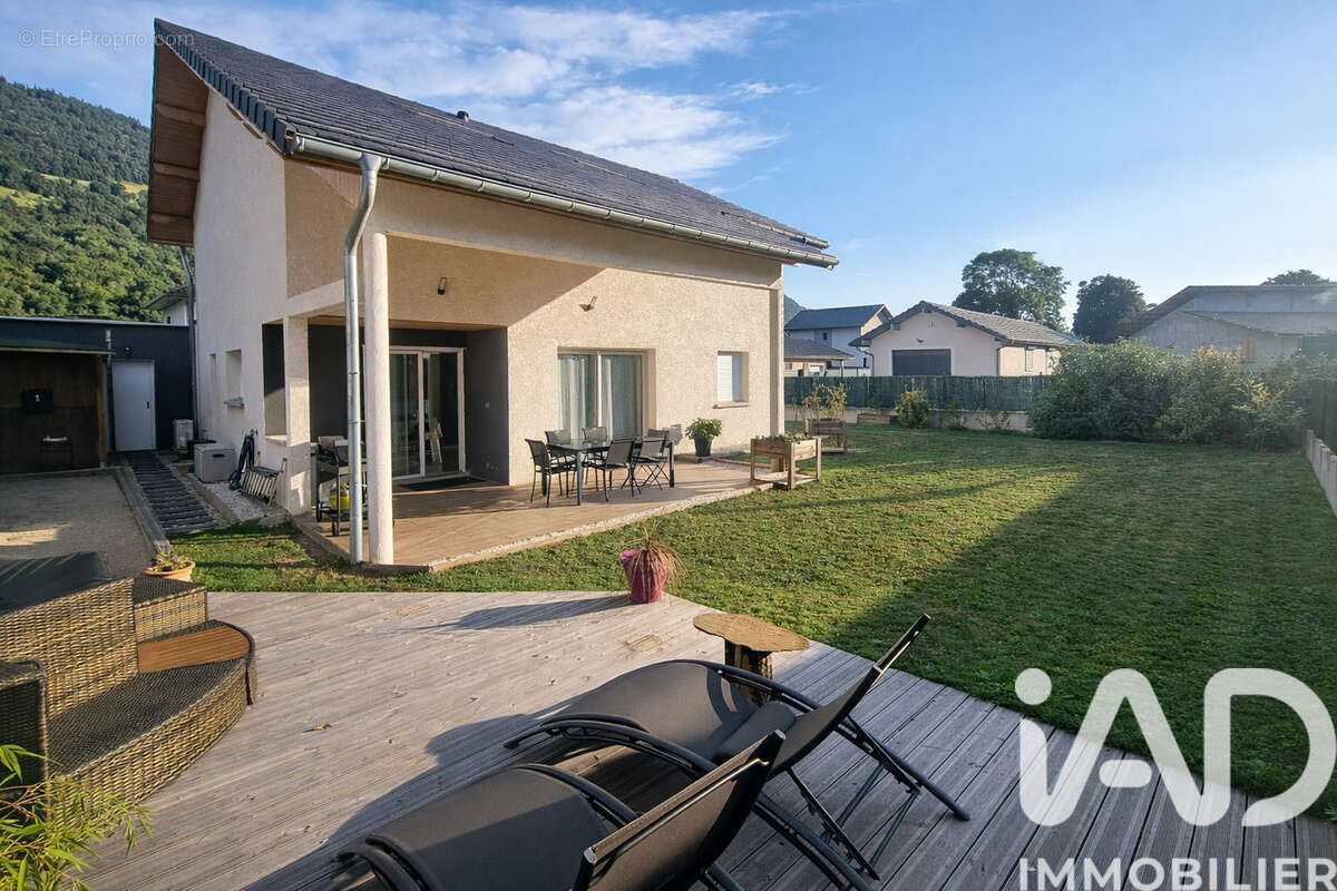 Photo 4 - Maison à LA ROCHETTE