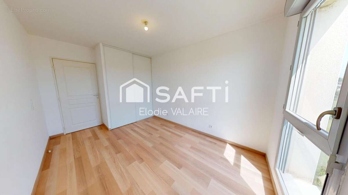 Photo 8 - Appartement à L'ISLE-D'ABEAU