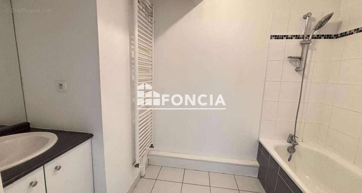 Appartement à COLOMIERS