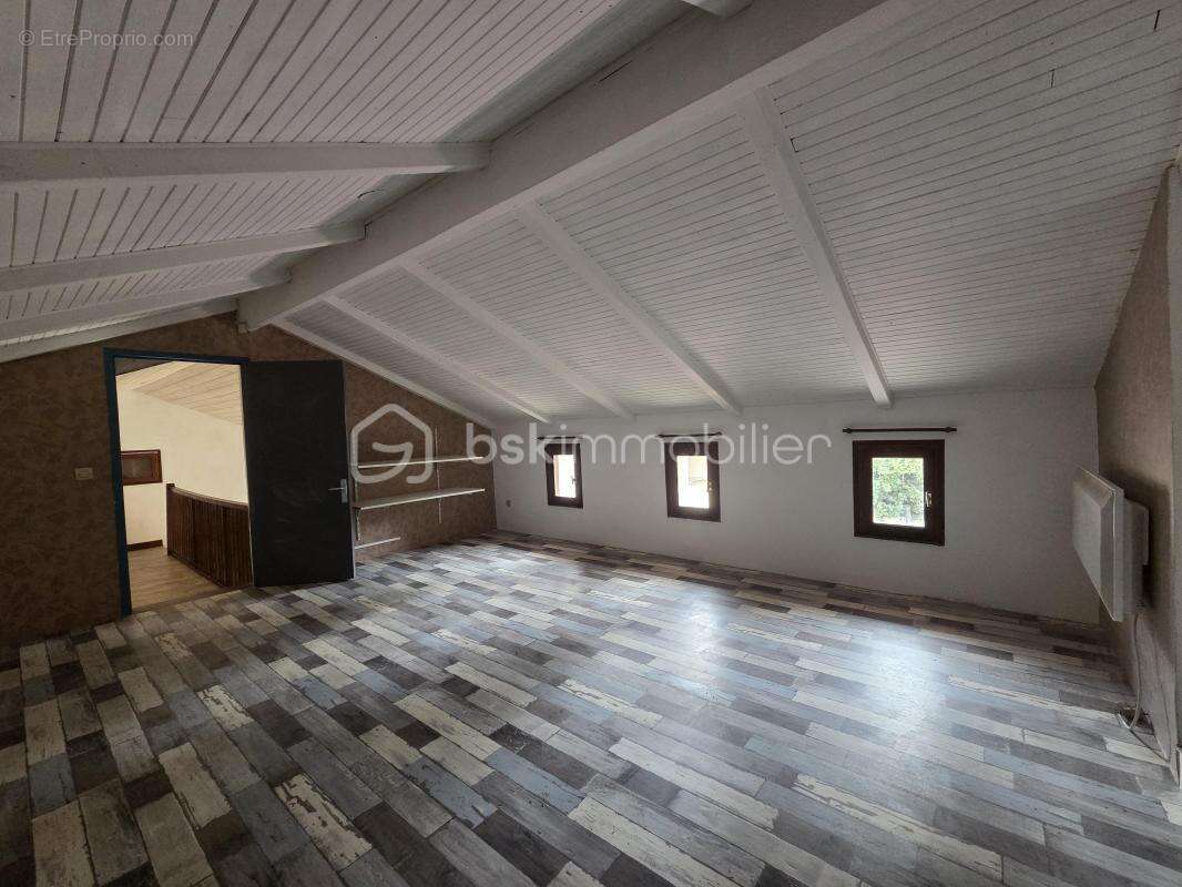 Maison familiale 5 chambres dans un environnement paisible - photo 16