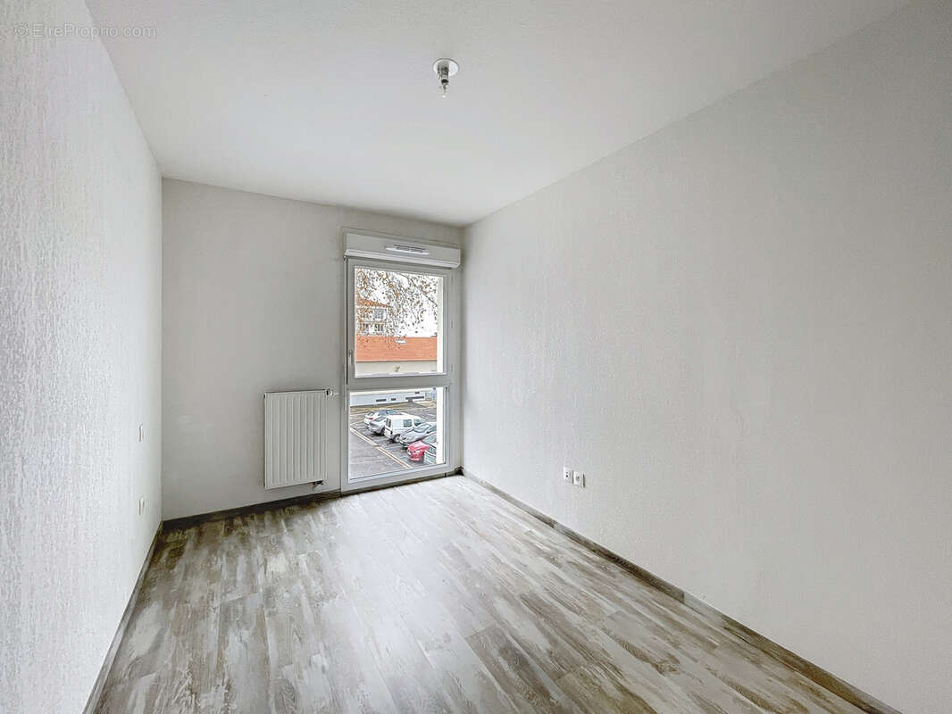 Appartement à BILLERE