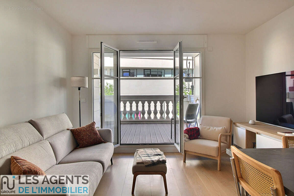 Appartement Puteaux 4 pièces 76 m2 - Parking & Cave. - photo 5