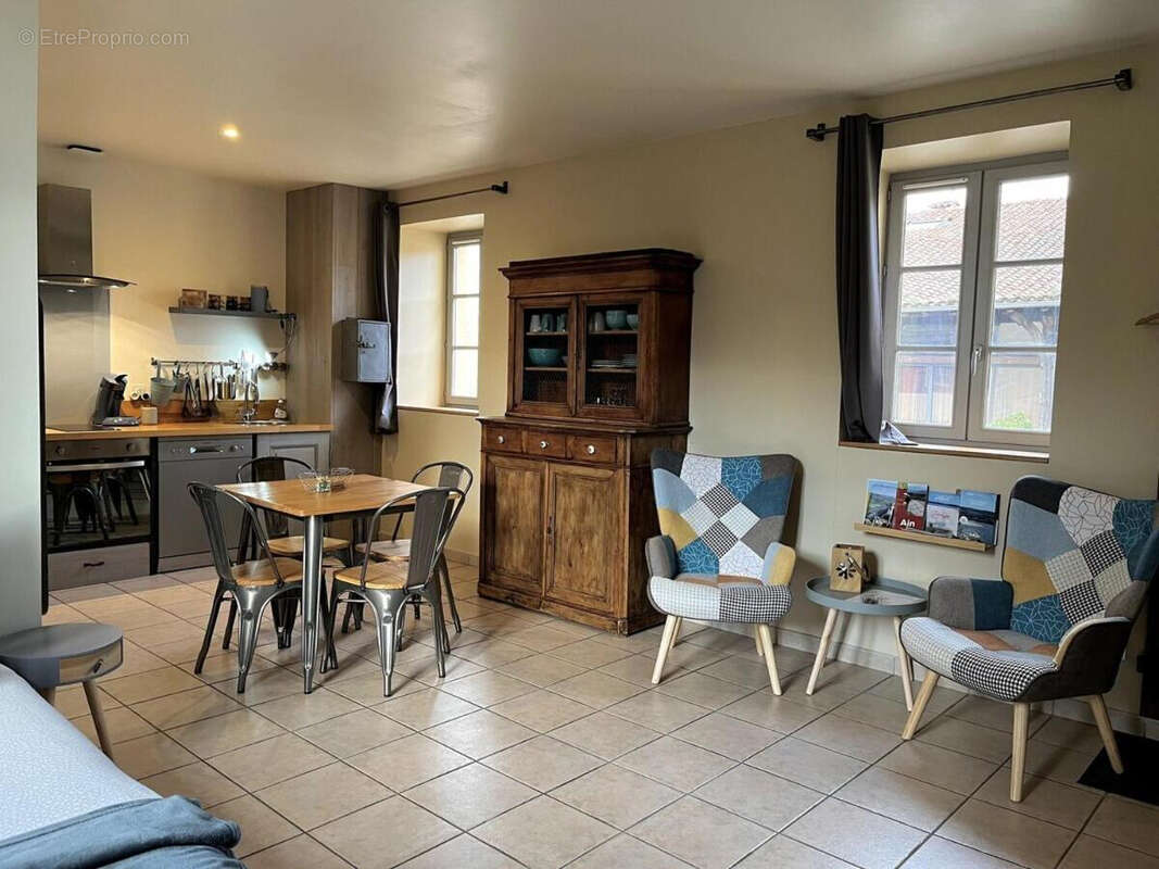 Appartement à PONT-D'AIN