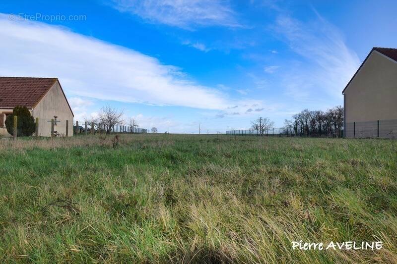 Terrain à ILLIERS-COMBRAY