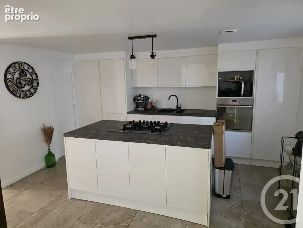 Maison 6 pièces 190 m² à vendre à Montge-En-Goele (77230) - photo 3