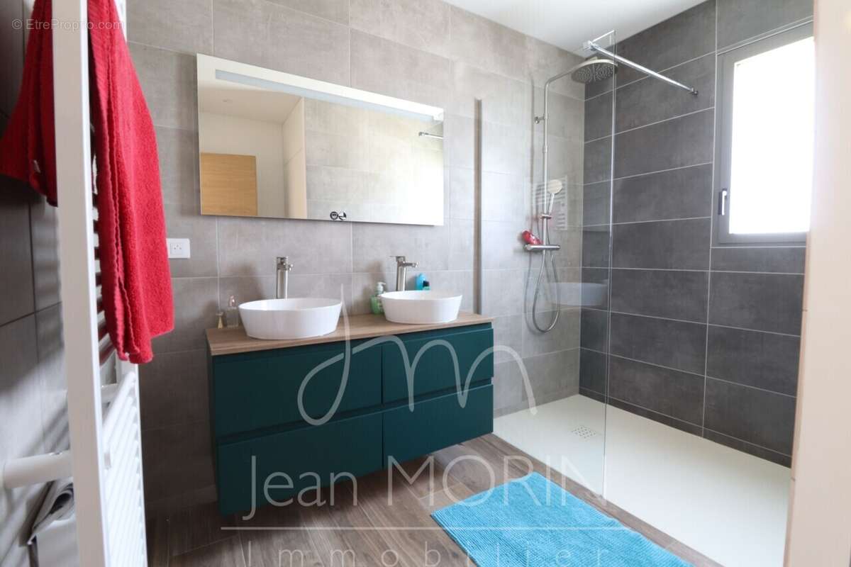 Maison à BEAUMONT-LES-VALENCE