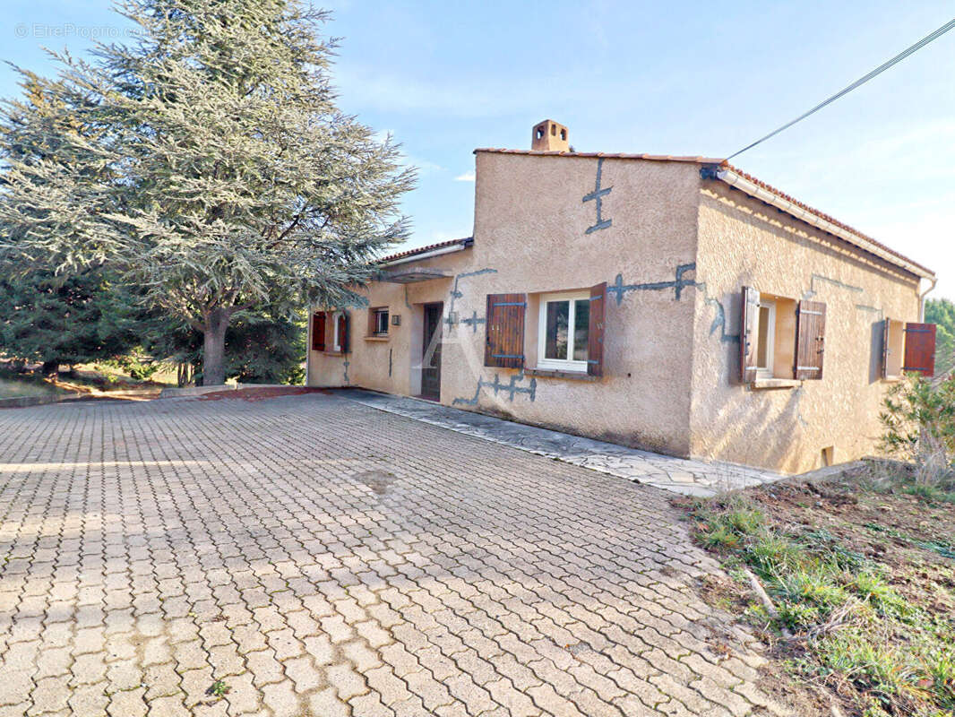 Villa lumineuse de 125m2  garage au calme jardin arbore a pierrevert - photo 12