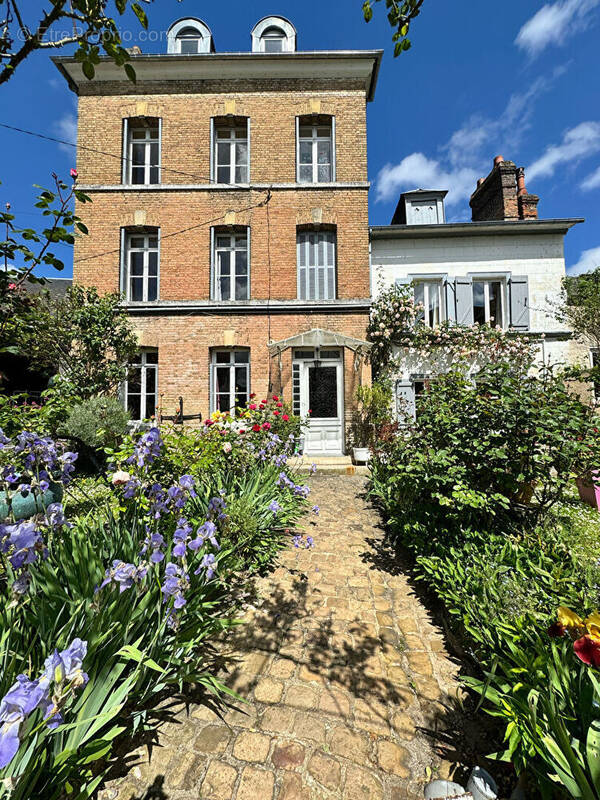 Maison à ELBEUF
