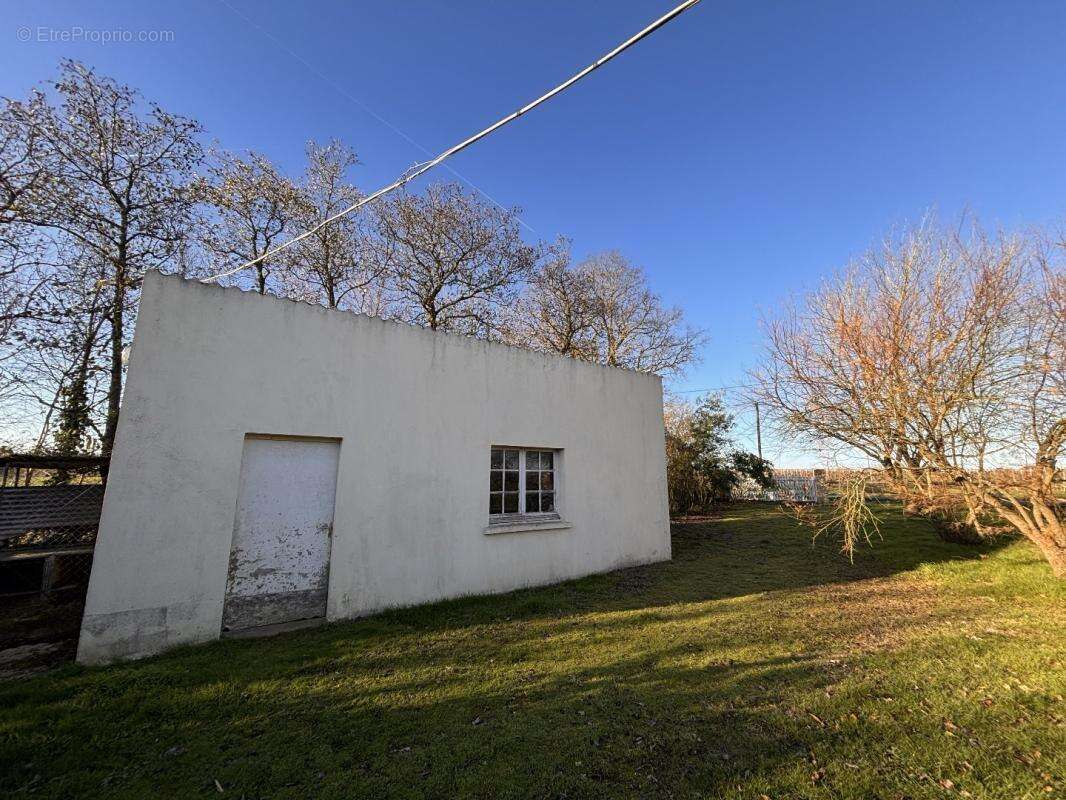 Maison à CLERE-SUR-LAYON