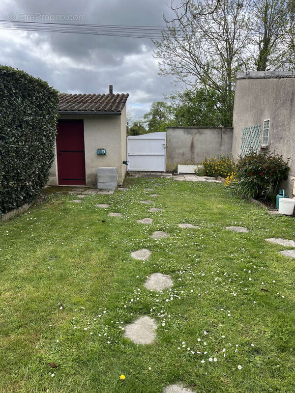 Belle maison f5 en bordure de vienne au calme - photo 19