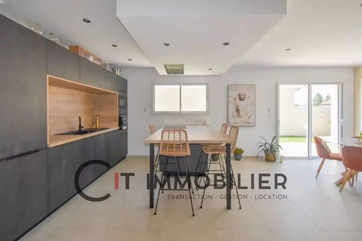 Maison à BOURGOIN-JALLIEU