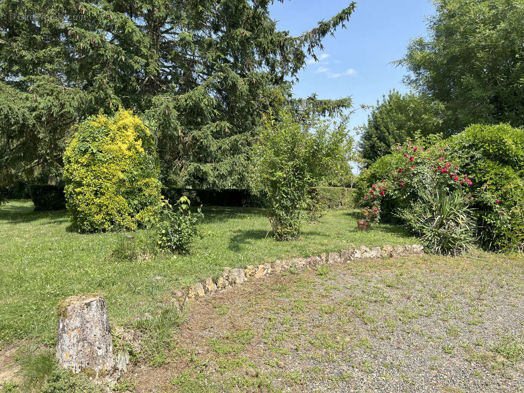 Maison à CLOYES-SUR-LE-LOIR