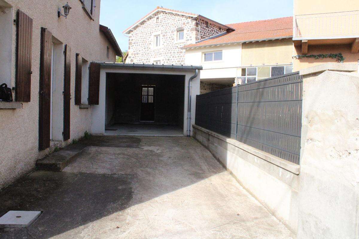 Maison à LANDOS