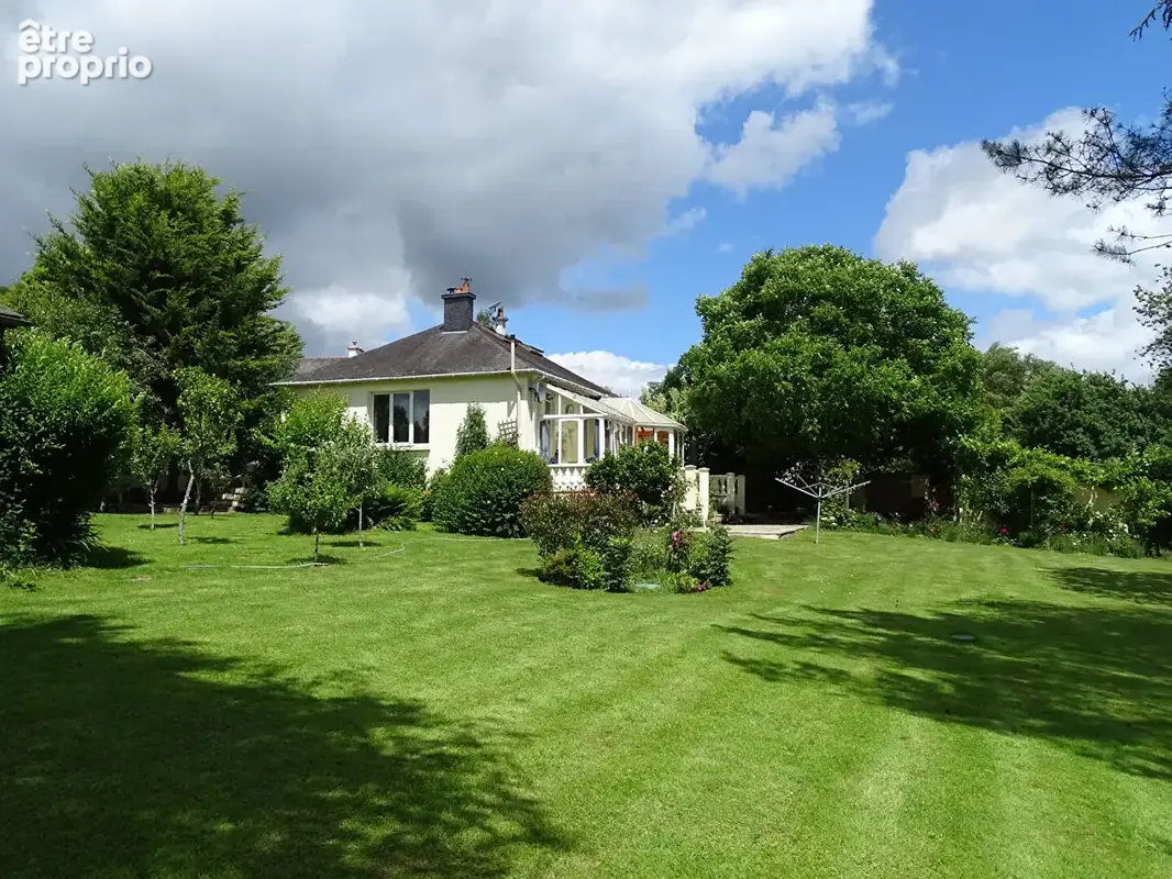 CÔTES D'ARMOR. Maison de charme rénovée avec 3 261 m² de jardin paysager en bord de rivière ? À pied de l'Abbaye de Bon Repos - photo 15