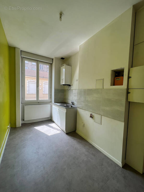 Appartement à SAINT-ETIENNE