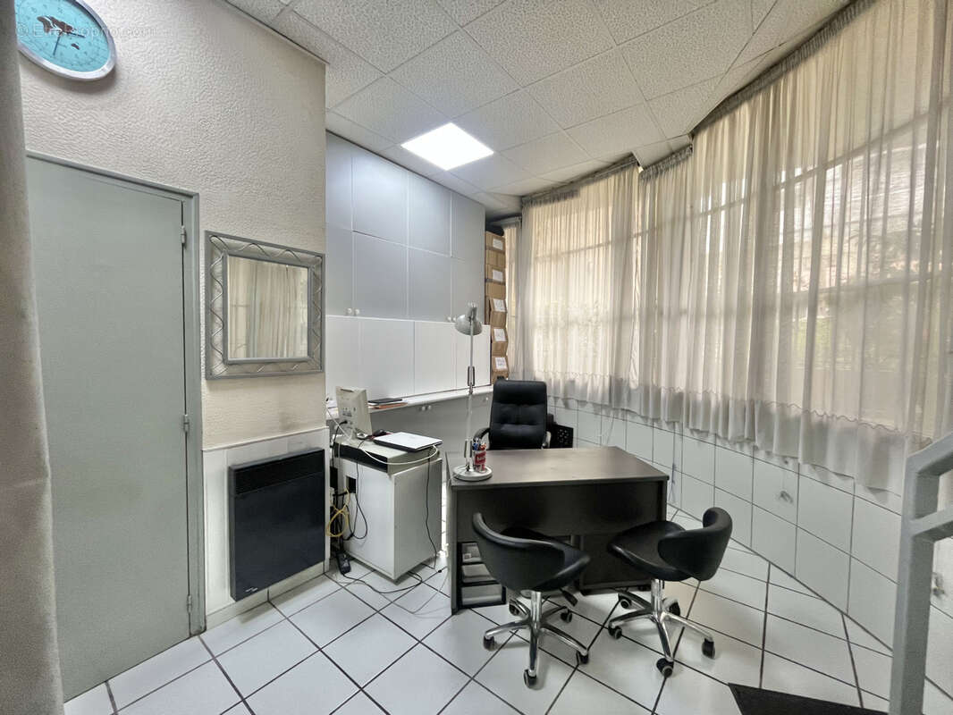 Commerce à BAGNOLET