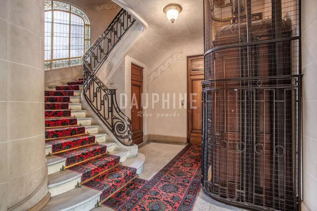 Appartement à PARIS-5E