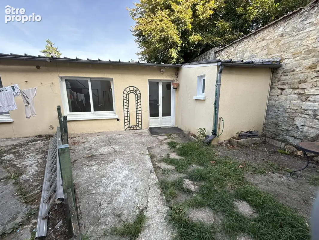 Photo Maison à Marines au prix de 122 000€
