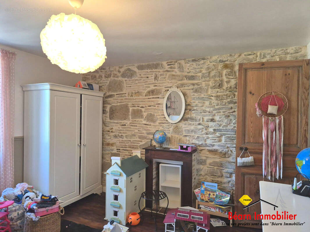 Maison 158 m² à L'hopital-D'orion  - photo 8