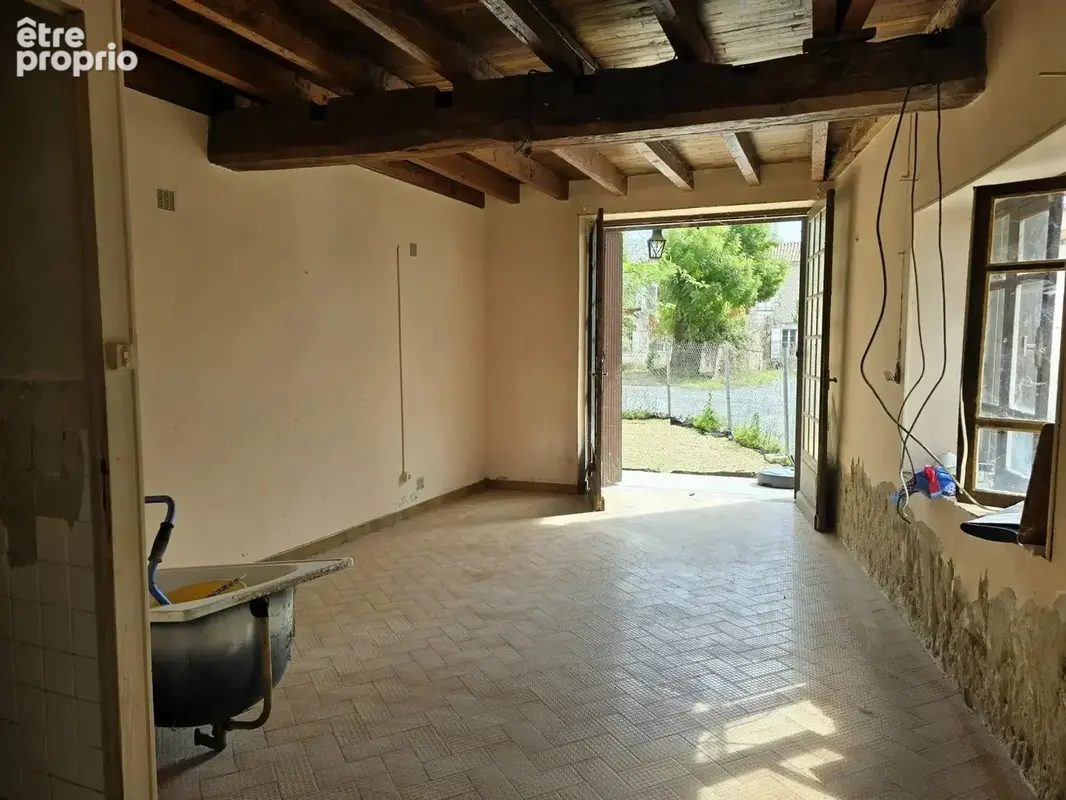 Maison 97 m² à Saint-Paul-Lizonne  - photo 5