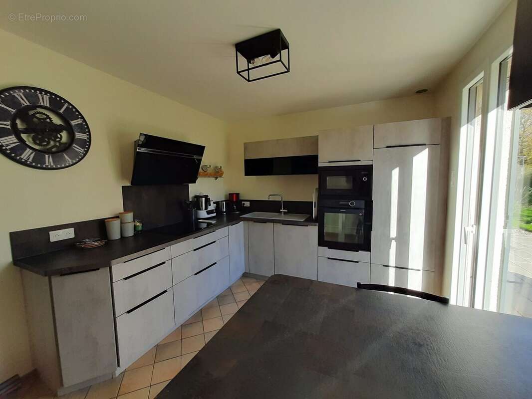 Maison à CANY-BARVILLE