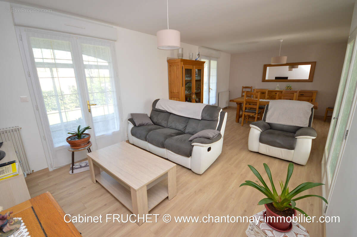Maison à CHANTONNAY
