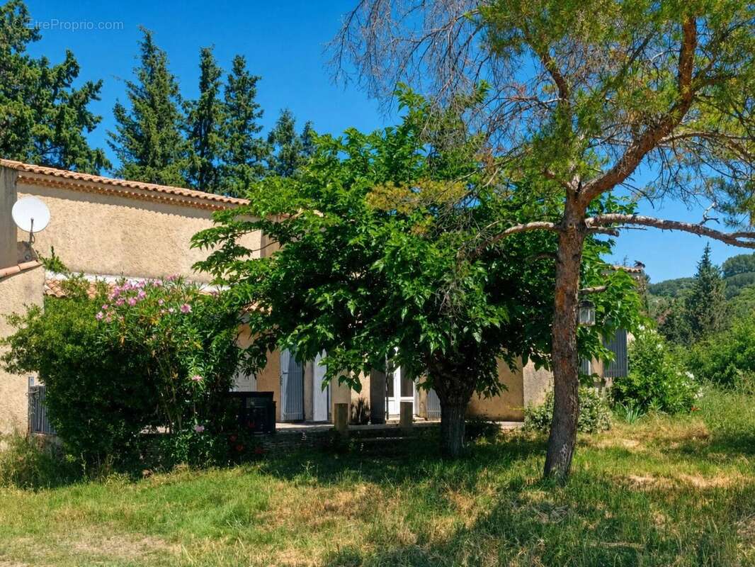 Photo 2 - Maison à CAUMONT-SUR-DURANCE