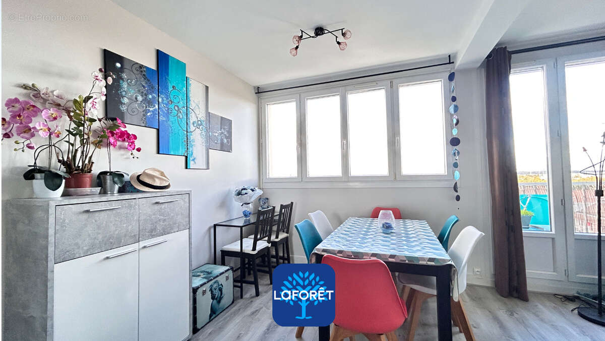 Appartement à SAINT-PRIEST