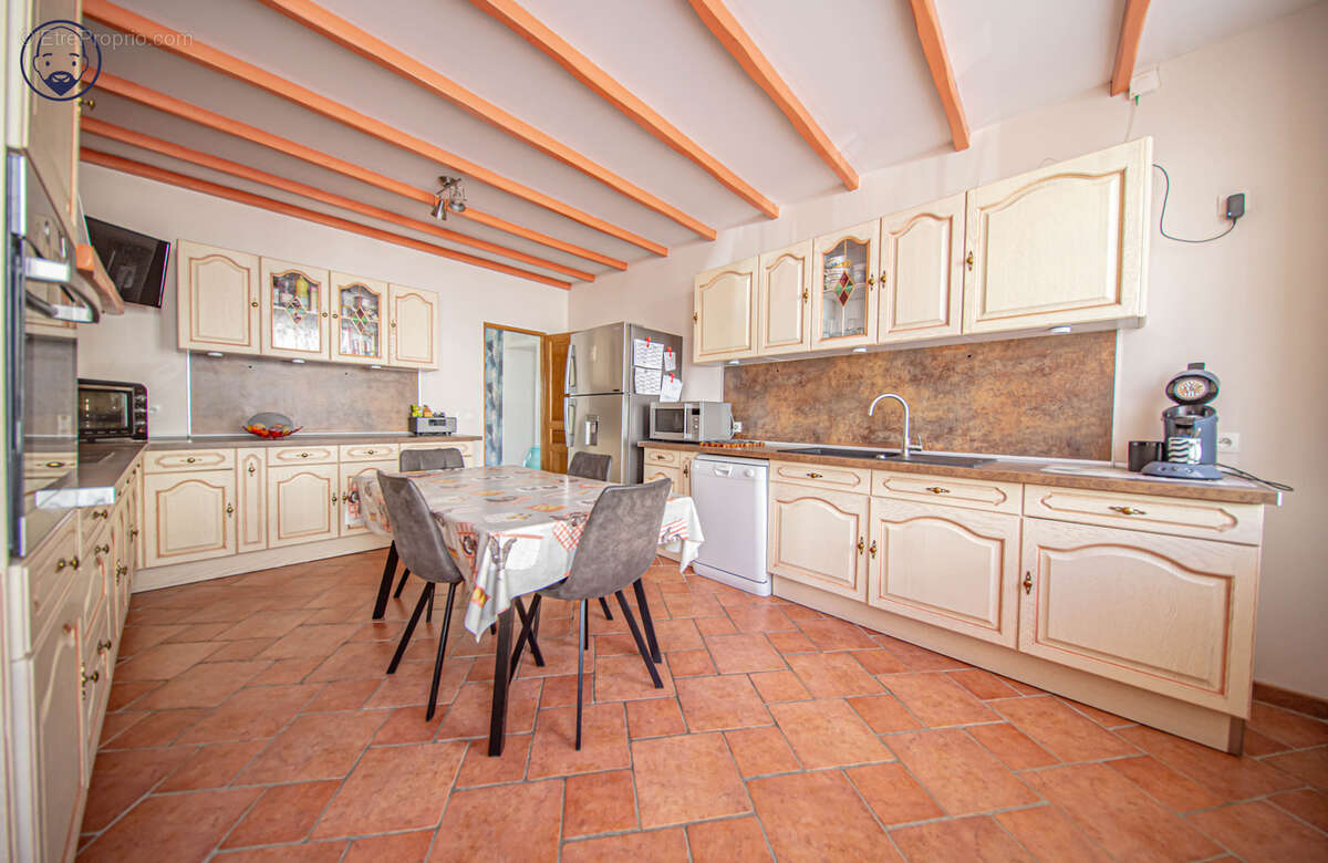 Grande maison de village totalement rénovée - photo 2