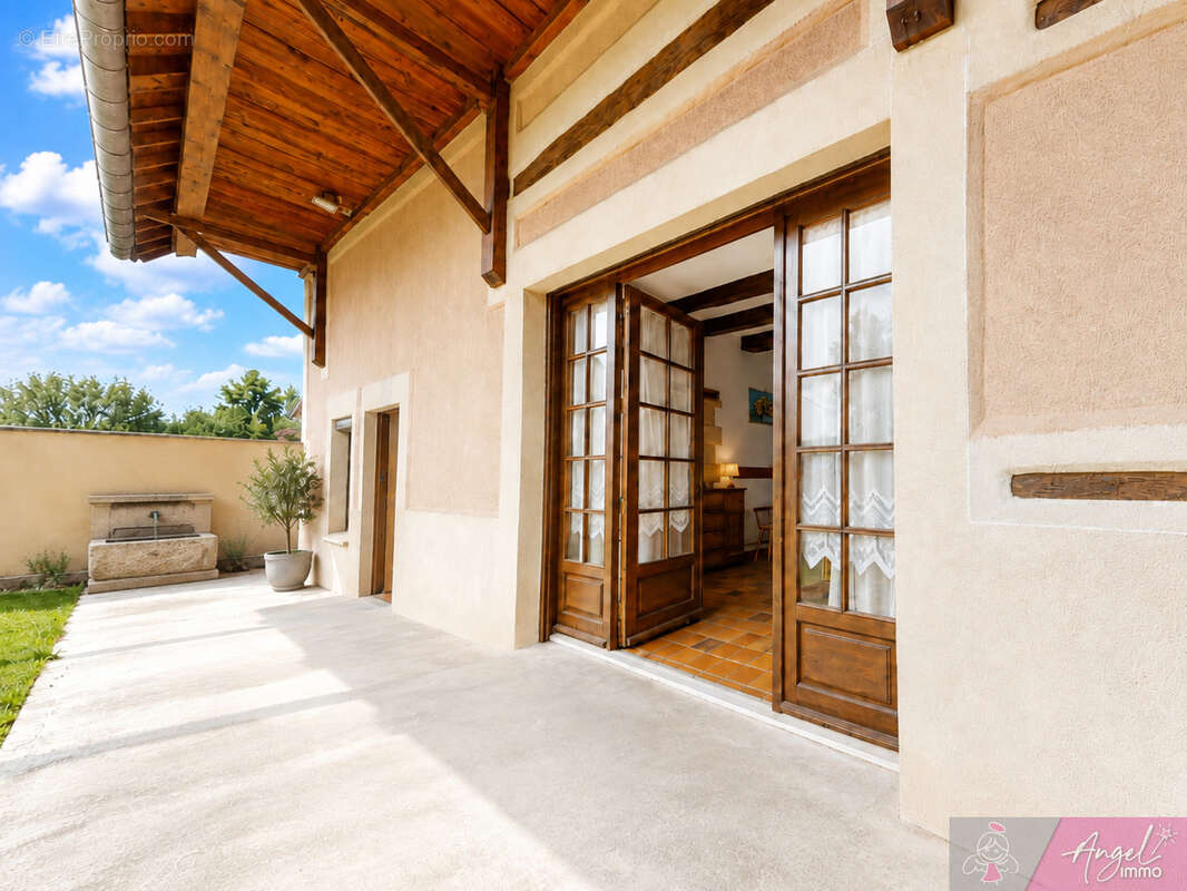 Maison en pierre à Souvans, bois privatif - photo 4