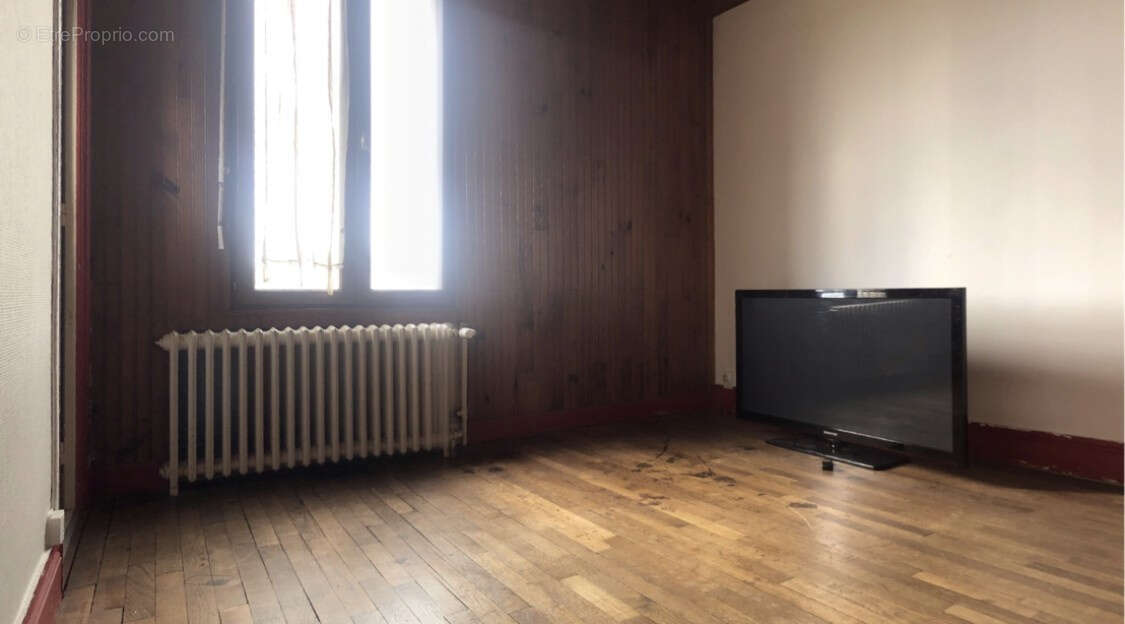 Maison à ROMILLY-SUR-SEINE