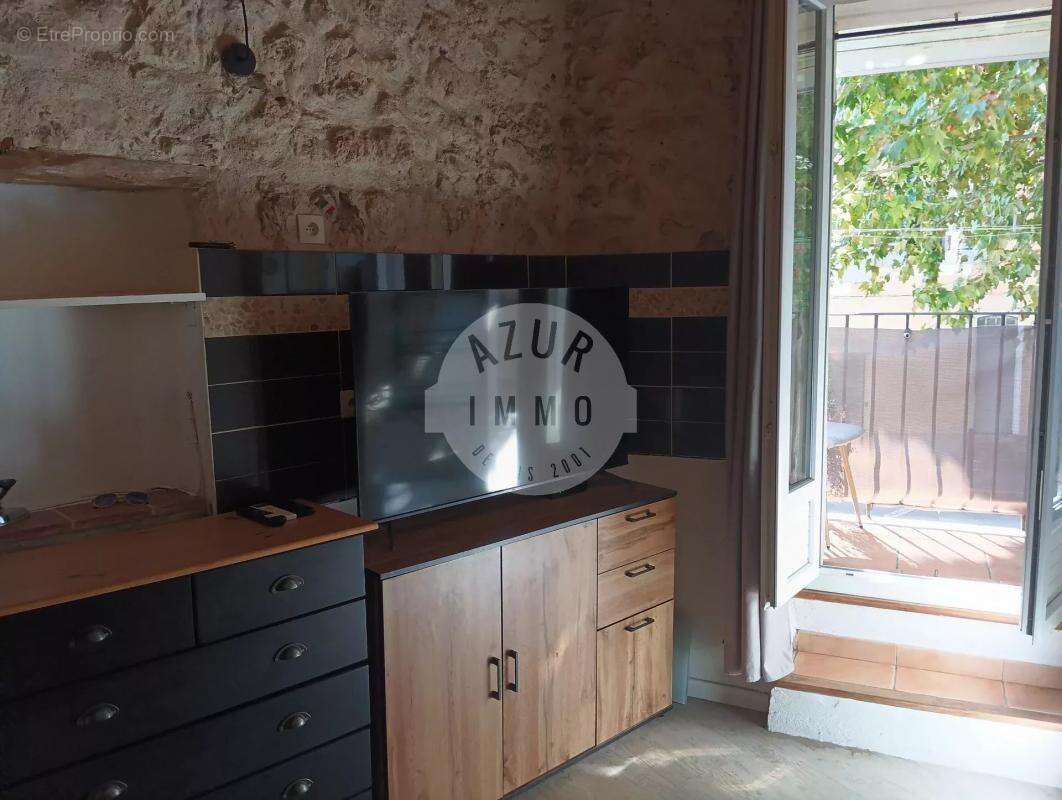 Appartement à AURIOL