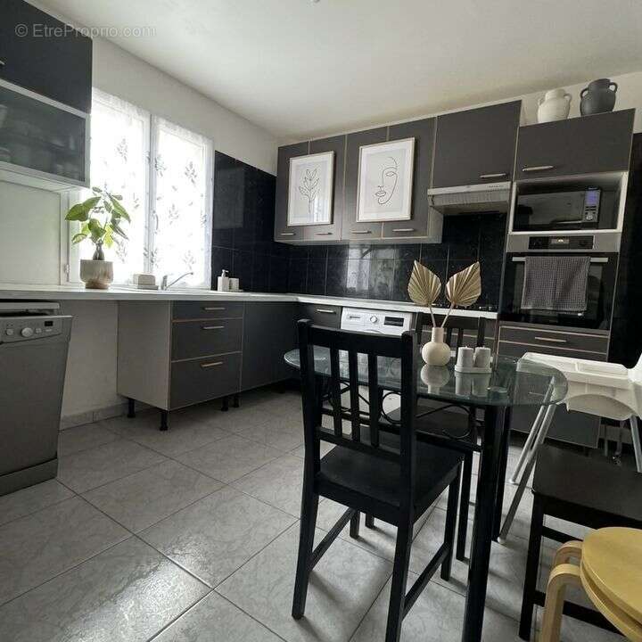 Maison à ETAMPES