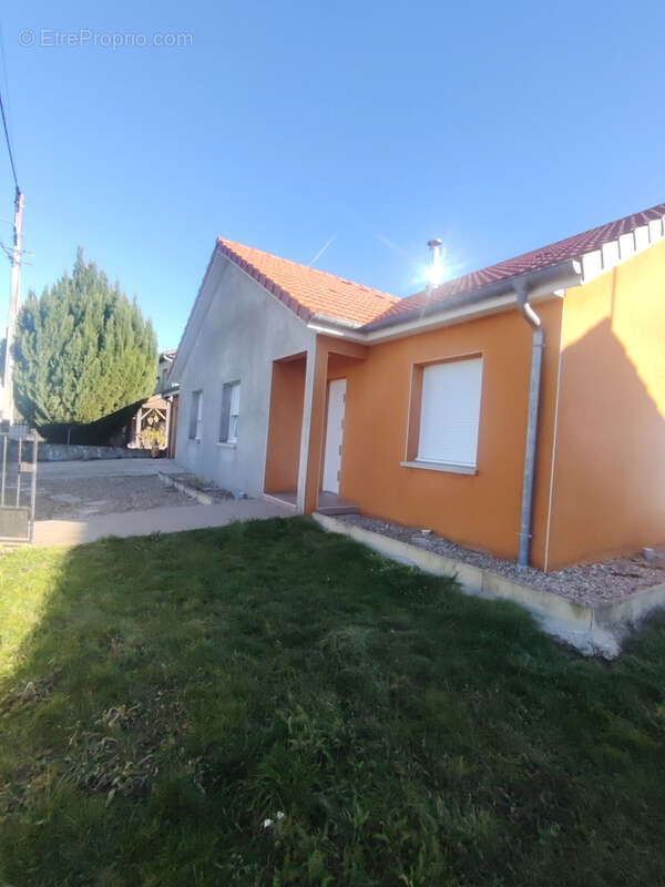 Maison à FRESNES-EN-WOEVRE