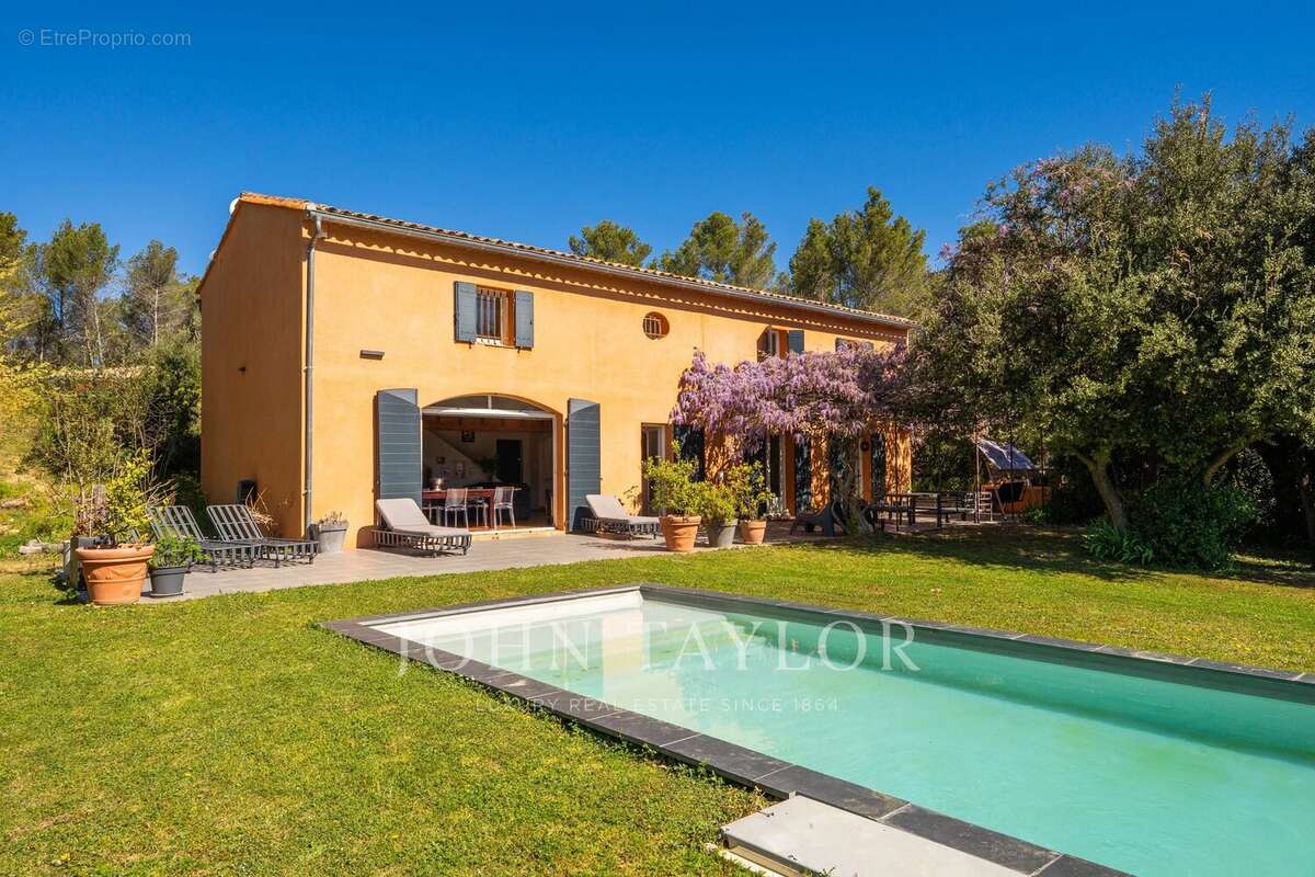 Maison à AIX-EN-PROVENCE