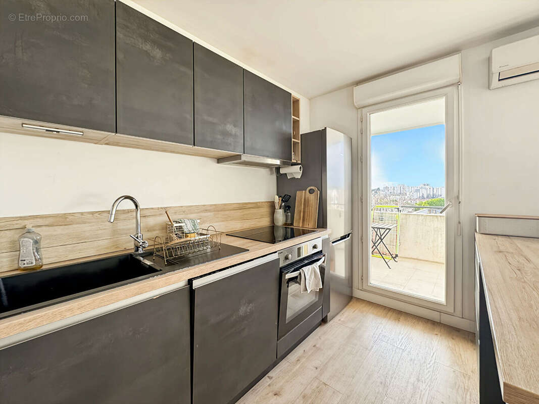 Appartement à MARSEILLE-13E
