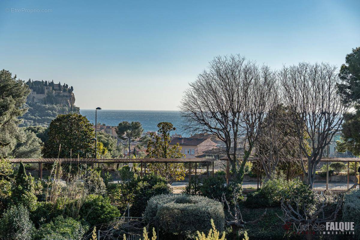Appartement à CASSIS