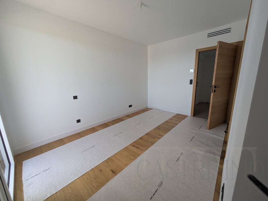 Appartement à CASTRIES